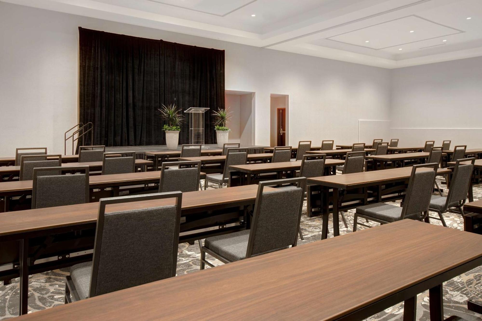 Embassy Suites By Hilton Alpharetta Halcyon Екстериор снимка
